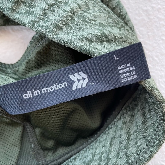 All in Motion Green Snakeskin High-Rise 7/8 Leggings & Sports Bra Set Sz Large - Picture 6 of 16